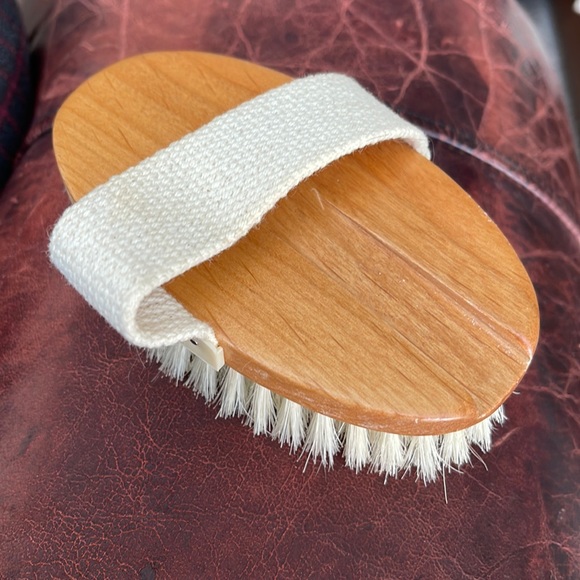 🍄3/30 LeClaire & Bayot Long Handled Wood Body Brush - Picture 15 of 16